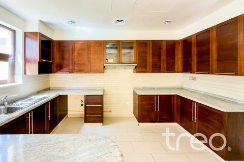 Villa in Casa, Arabian Ranches 2, Dubai 4 bedrooms, 335.29 sq.m. № 120233 - photo 4