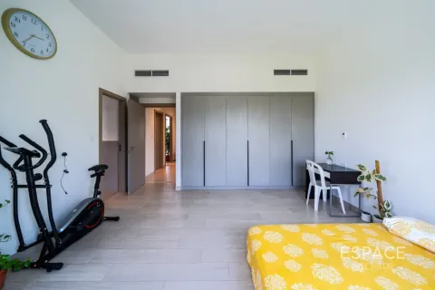 Adosado en Al Furjan, Dubai, 3 dormitorios, 244 m², № 122292 - foto 12