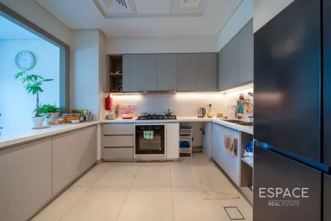 Adosado en Al Furjan, Dubai, 3 dormitorios, 244 m², № 122292 - foto 17
