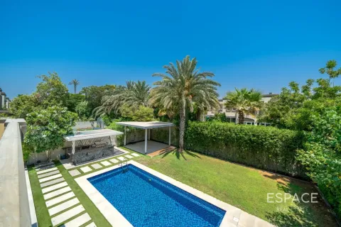 Villa en Regional, Jumeirah Park, Dubai, 5 dormitorios, 436 m², № 122295 - foto 20