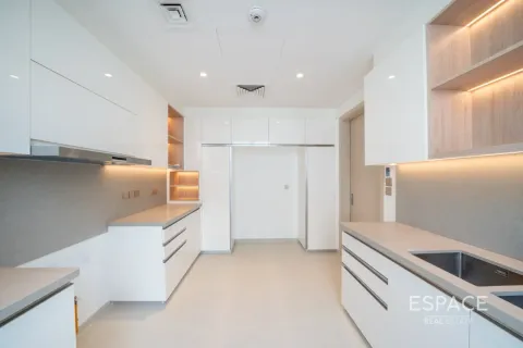 Villa en Jebel Ali, Dubai, 4 dormitorios, 395 m², № 122291 - foto 12