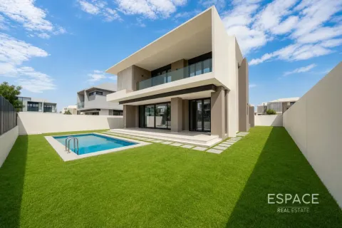Villa en Jebel Ali, Dubai, 4 dormitorios, 395 m², № 122291 - foto 18