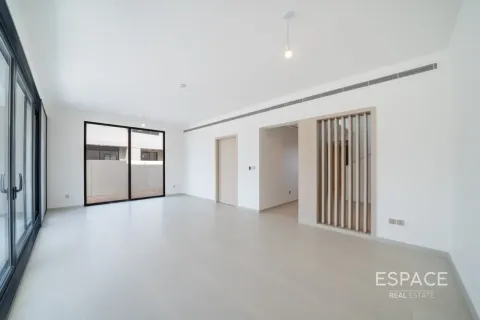 Villa en Jebel Ali, Dubai, 4 dormitorios, 395 m², № 122291 - foto 15
