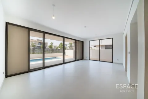 Villa en Jebel Ali, Dubai, 4 dormitorios, 395 m², № 122291 - foto 16
