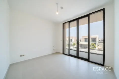 Villa en Jebel Ali, Dubai, 4 dormitorios, 395 m², № 122291 - foto 8