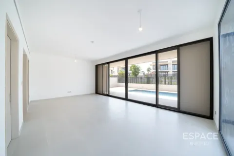 Villa en Jebel Ali, Dubai, 4 dormitorios, 395 m², № 122291 - foto 14