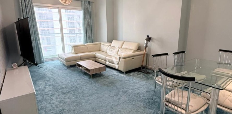 Квартира в Бизнес-Бэе, Дубай, 1 спальня, 82м², № 121922