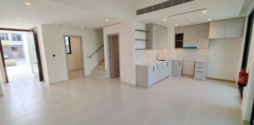 Maison de ville à Dubai, 3 chambres, 129 m², № 115199