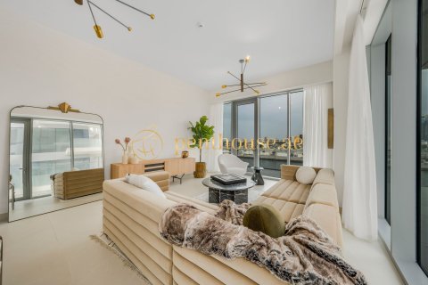 Apartment in Al Wasl, Dubai 2 bedrooms, 170 sq.m. № 15306 - photo 1