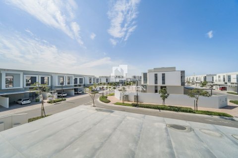 Villa en Al Furjan, Dubai, 3 dormitorios, 255 m², № 15317 - foto 24