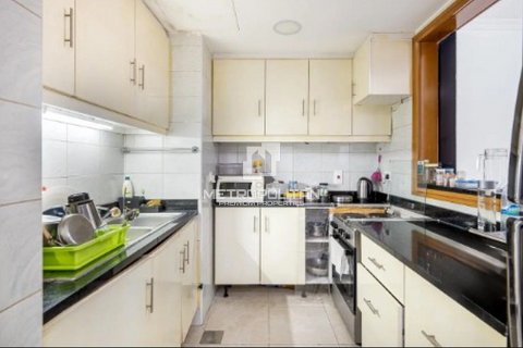 Купить квартиру в Джумейра Лейк Тауэрс, Дубай: 3 спальни, 136м², № 15314 - фото 5