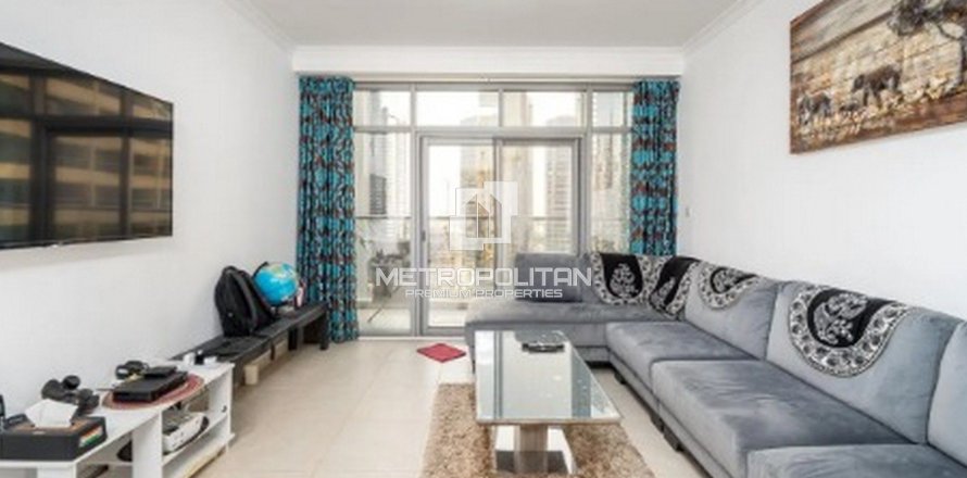 Квартира в Джумейра Лейк Тауэрс, Дубай, 3 спальни, 136м², № 15314