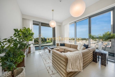 Apartment in Al Wasl, Dubai 3 bedrooms, 183 sq.m. № 15307 - photo 2