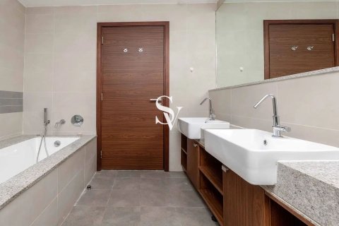 Apartment in Bur Dubai, Dubai 2 bedrooms, 152 sq.m. № 124170 - photo 14