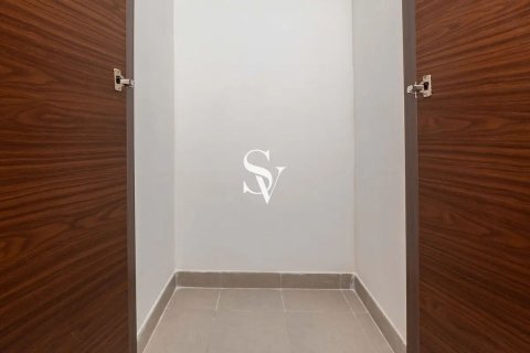 Apartment in Bur Dubai, Dubai 2 bedrooms, 152 sq.m. № 124170 - photo 6