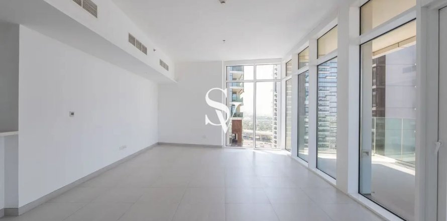 Apartment in Bur Dubai, Dubai 2 bedrooms, 152 sq.m. № 124170