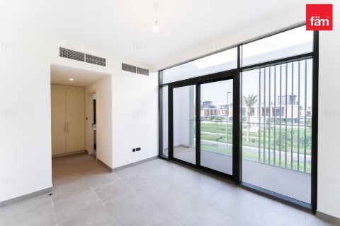 Villa in Dubai 4 bedrooms, 249.5 sq.m. № 124572 - photo 13