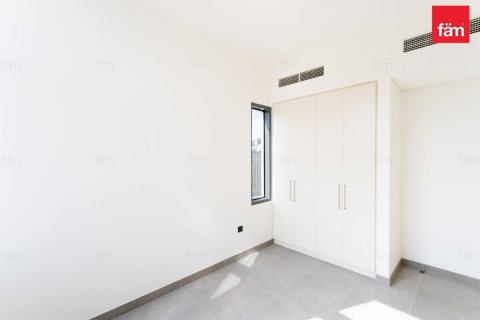 Villa in Dubai 4 bedrooms, 249.5 sq.m. № 124572 - photo 6