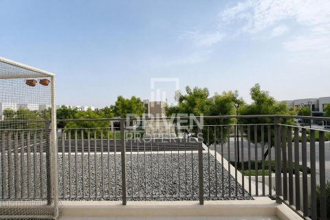 Townhouse in EMAAR South, Dubai South (Dubai World Central), Dubai 4 bedrooms, 216.19 sq.m. № 128435 - photo 19