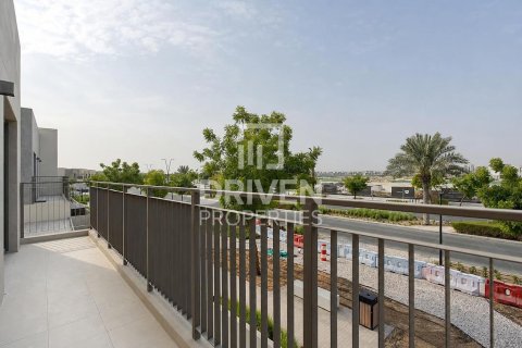 Townhouse in EMAAR South, Dubai South (Dubai World Central), Dubai 4 bedrooms, 216.19 sq.m. № 128435 - photo 21