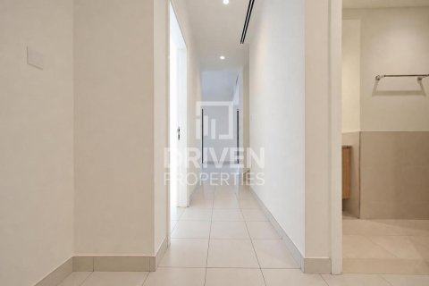 Townhouse in EMAAR South, Dubai South (Dubai World Central), Dubai 4 bedrooms, 216.19 sq.m. № 128435 - photo 15
