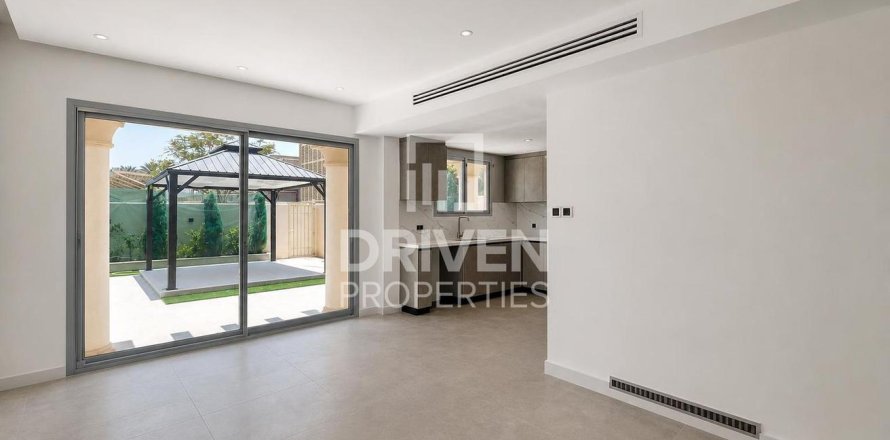 Villa à Springs 2, The Springs, Dubai, 3 chambres, 172.52 m², № 128436