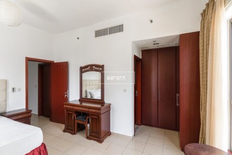 Apartamento en Jumeirah Beach Residence, Dubai, 2 dormitorios, 119.8 m², № 42596 - foto 10