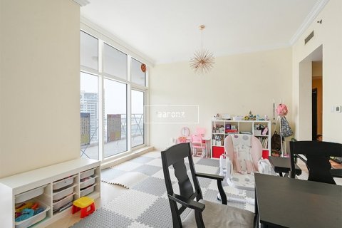Снять в аренду квартиру в Дубай Марине, Дубай: 2 спальни, 134.1м², № 42607 - фото 2
