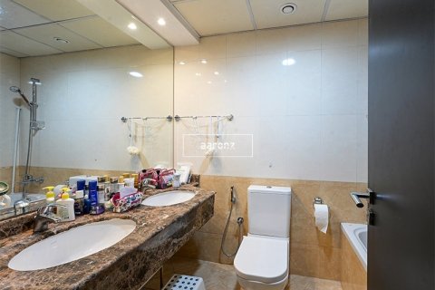 Снять в аренду квартиру в Дубай Марине, Дубай: 2 спальни, 134.1м², № 42606 - фото 10