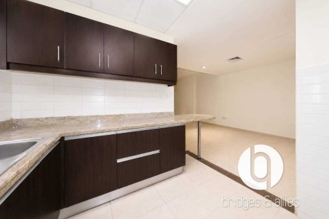Apartment in Dubai Marina, Dubai 2 bedrooms, 133 sq.m. № 139560 - photo 8