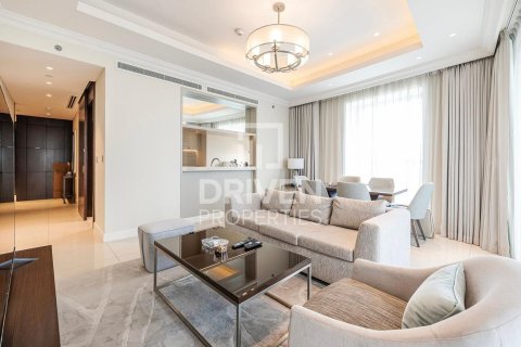 Apartamento en The Address Residence Fountain Views, Downtown Dubai (Downtown Burj Dubai), Dubai, 2 dormitorios, 134.43 m², № 136635 - foto 2