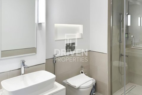 Apartamento en Umm Suqeim 3, Umm Suqeim, Dubai, 2 dormitorios, 100.99 m², № 136631 - foto 9