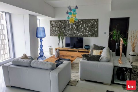 Снять в аренду квартиру в Дубай Марине, Дубай: 2 спальни, 153.3м², № 85889 - фото 8
