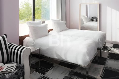 Apartment in Business Bay, Dubai 2 bedrooms, 75 sq.m. № 23448 - photo 12