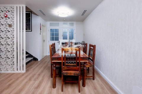 Townhouse in Jumeirah Village Circle, Dubai 3 bedrooms, 269 sq.m. № 23449 - photo 16