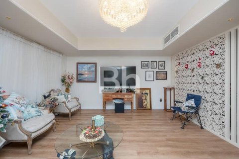 Townhouse in Jumeirah Village Circle, Dubai 3 bedrooms, 269 sq.m. № 23449 - photo 15