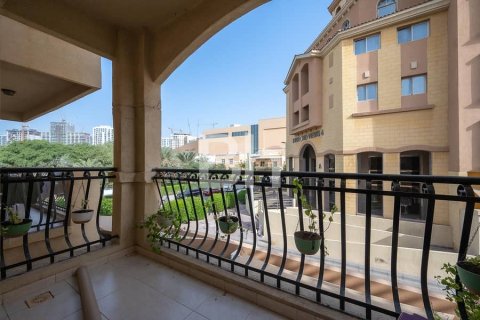 Townhouse in Jumeirah Village Circle, Dubai 3 bedrooms, 269 sq.m. № 23449 - photo 9
