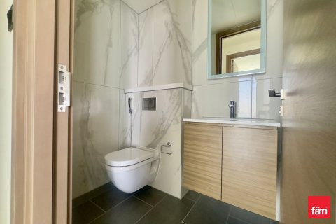 Apartment in Dubai 4 bedrooms, 218.6 sq.m. № 109440 - photo 10