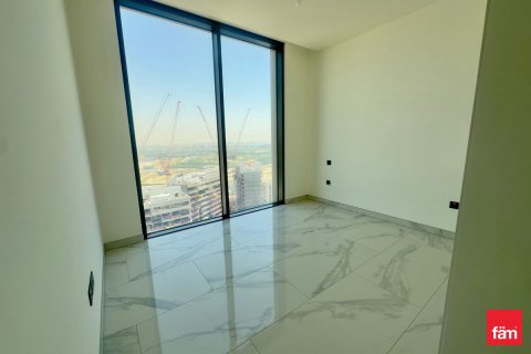 Apartment in Dubai 4 bedrooms, 218.6 sq.m. № 109440 - photo 8