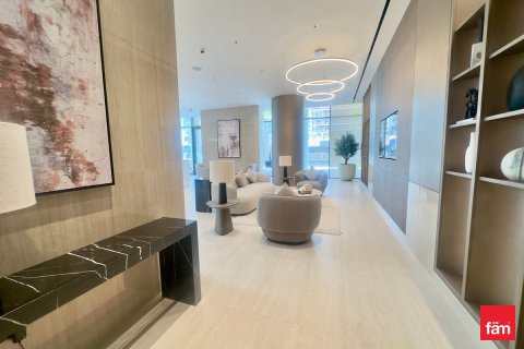 Apartment in Dubai 4 bedrooms, 218.6 sq.m. № 109440 - photo 2