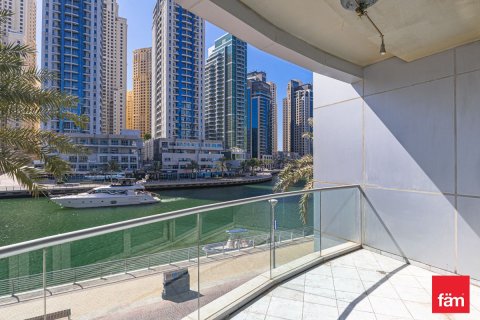 Apartment in Dubai Marina, Dubai 3 bedrooms, 198.3 sq.m. № 109445 - photo 15
