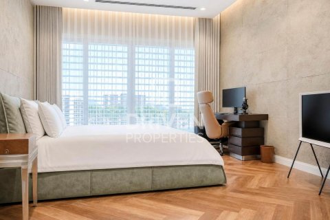 Villa in District One, Mohammed Bin Rashid City, Dubai 5 bedrooms, 804.26 sq.m. № 137114 - photo 13