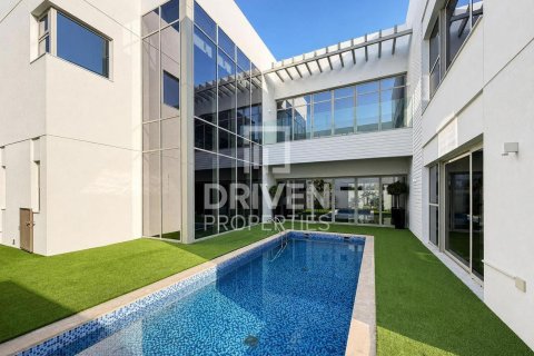 Villa in District One, Mohammed Bin Rashid City, Dubai 5 bedrooms, 804.26 sq.m. № 137114 - photo 21