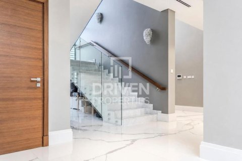 Villa in District One, Mohammed Bin Rashid City, Dubai 5 bedrooms, 804.26 sq.m. № 137114 - photo 9