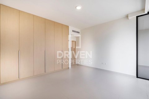 Villa in Dubai Hills Estate, Dubai 5 bedrooms, 649.02 sq.m. № 137106 - photo 5