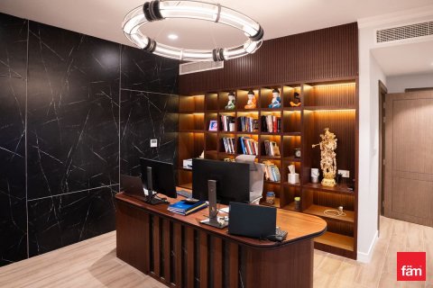 Townhouse in Dubai 4 bedrooms, 397.9 sq.m. № 70595 - photo 7