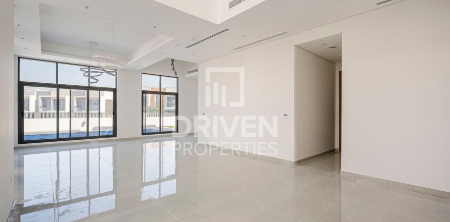 Villa à Al Furjan, Dubai, 6 chambres, 599.97 m², № 136800