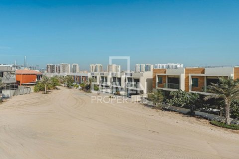 Villa à Al Furjan, Dubai, 6 chambres, 599.97 m², № 136800 - photo 25