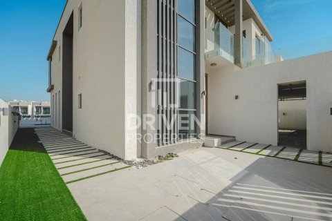 Villa à Al Furjan, Dubai, 6 chambres, 599.97 m², № 136800 - photo 28