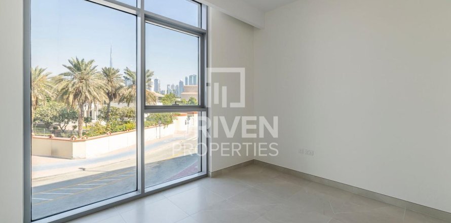 Apartment in Al Wasl, Dubai 2 bedrooms, 133 sq.m. № 20062